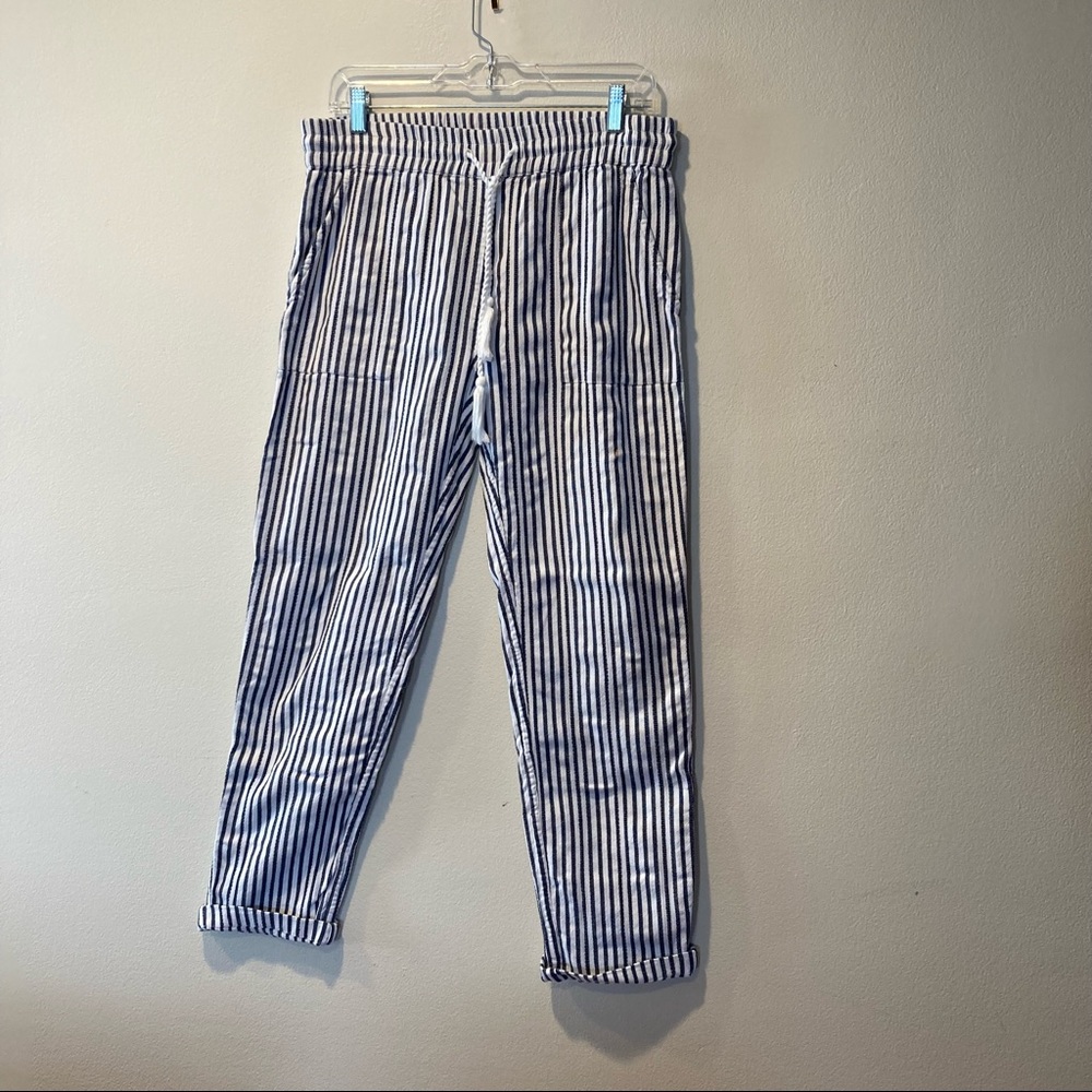 Tommy Bahama brand striped Women’s pants white black spring summer, size small